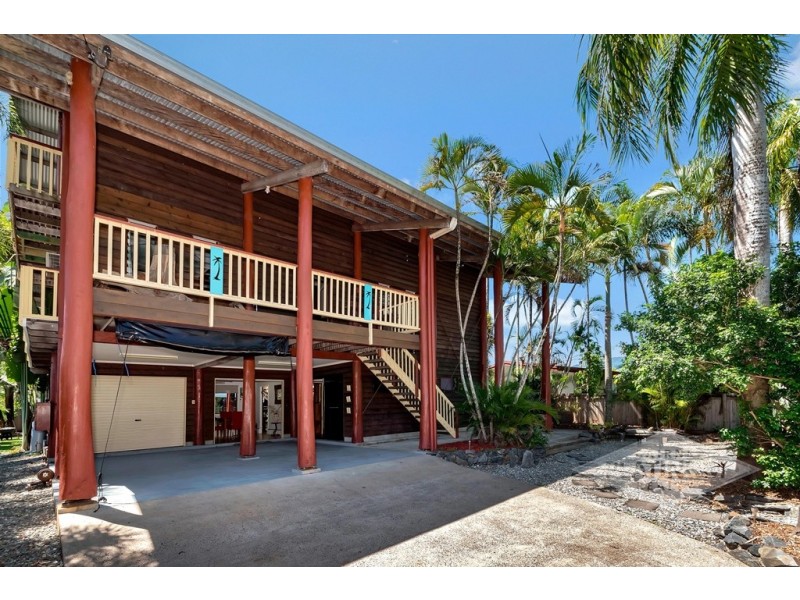 14 Warnambool Street, Trinity Park QLD 4879