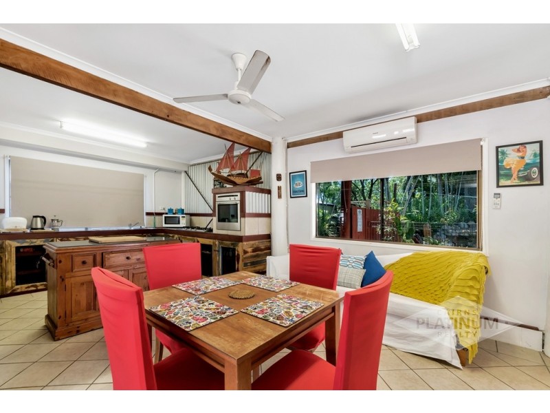 14 Warnambool Street, Trinity Park QLD 4879