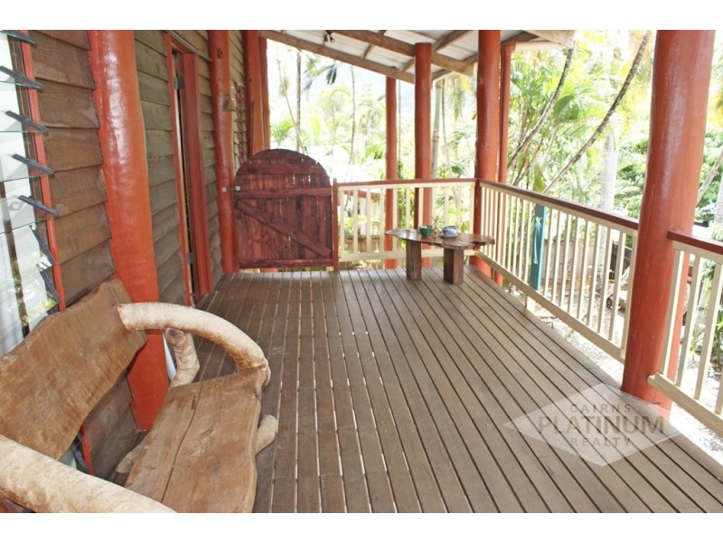 14 Warnambool Street, Trinity Park QLD 4879