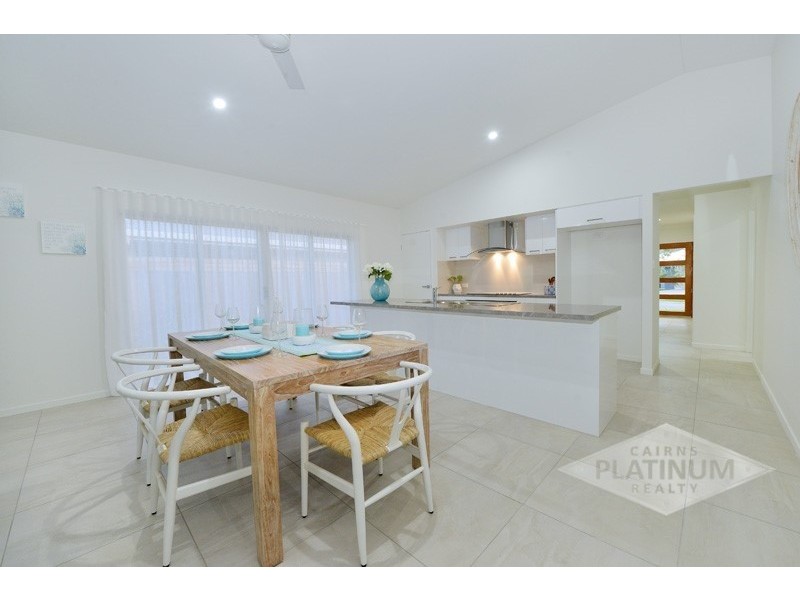 41 Thornborough Circuit, Smithfield QLD 4878