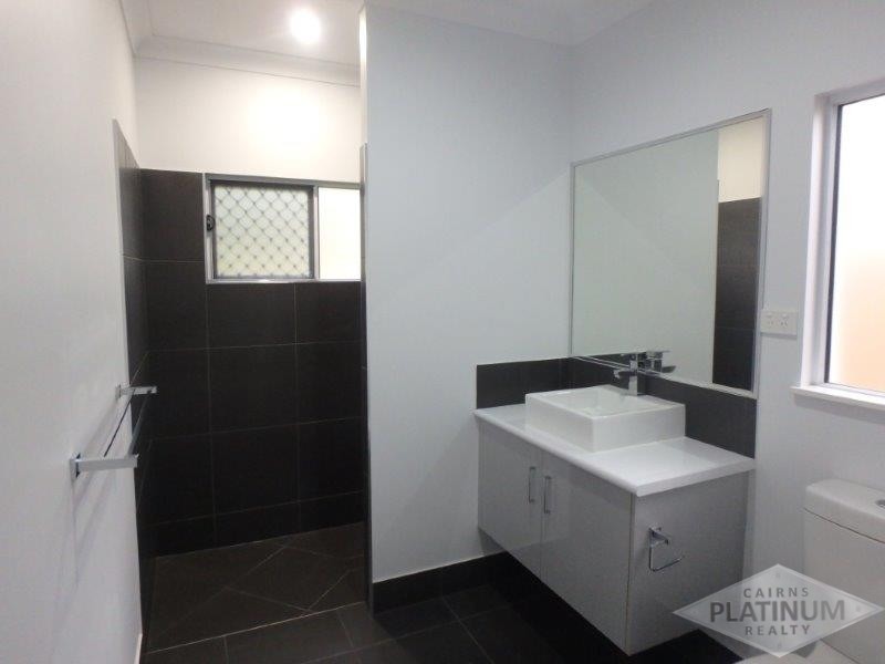 167 Roberts Drive, Trinity Beach QLD 4879
