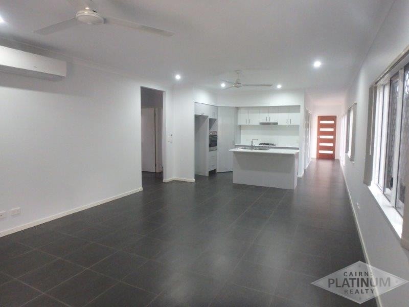 167 Roberts Drive, Trinity Beach QLD 4879