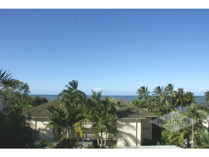 4/38 Moore Street, Trinity Beach QLD 4879
