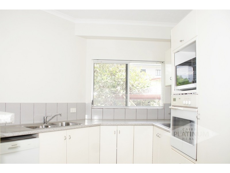 4/38 Moore Street, Trinity Beach QLD 4879