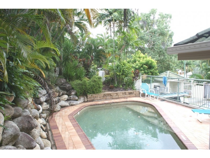 4/38 Moore Street, Trinity Beach QLD 4879