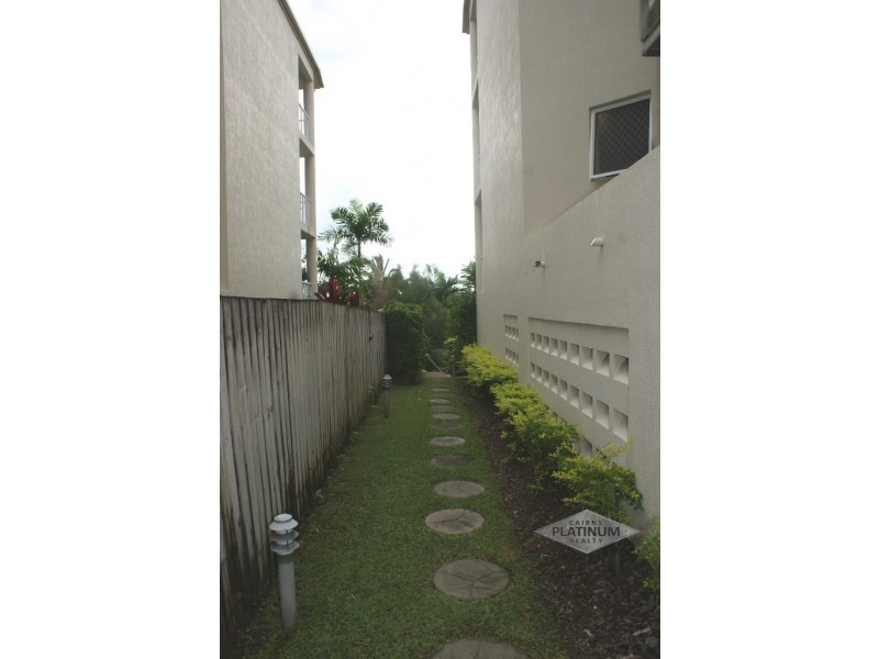4/38 Moore Street, Trinity Beach QLD 4879