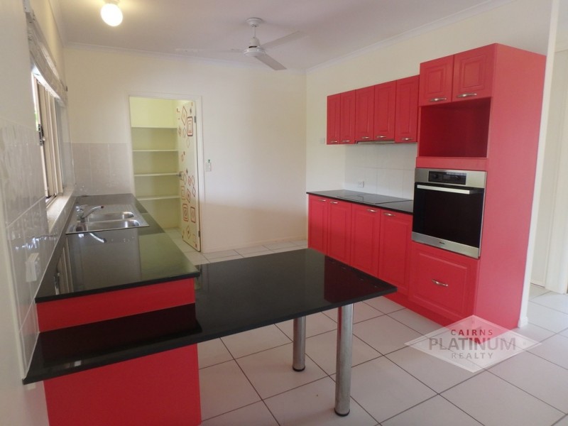 4 Icefire Quay, Trinity Park QLD 4879