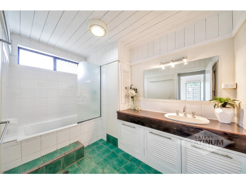 100 Reed Road, Trinity Park QLD 4879