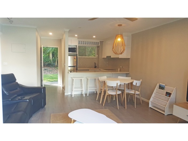 405/231 Coral Coast Drive, Palm Cove QLD 4879