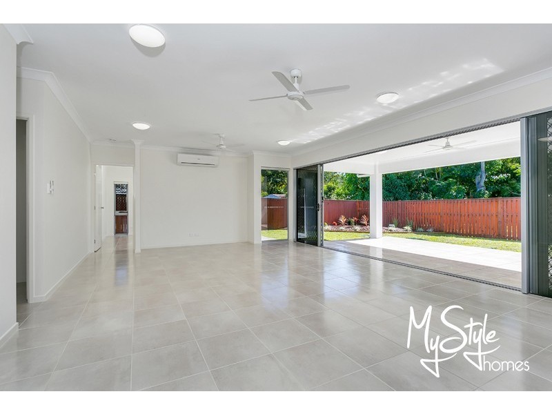 21 Bluecove Circuit, Trinity Park QLD 4879
