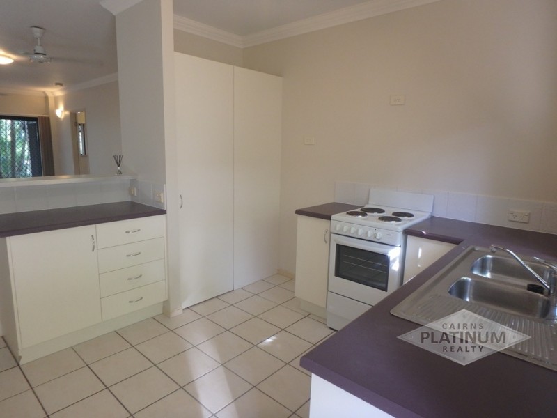 1/106 Moore Street, Trinity Beach QLD 4879