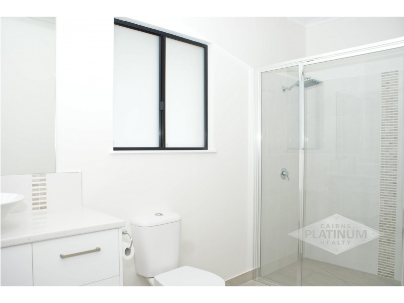 7b Kavieng Street, Trinity Beach QLD 4879