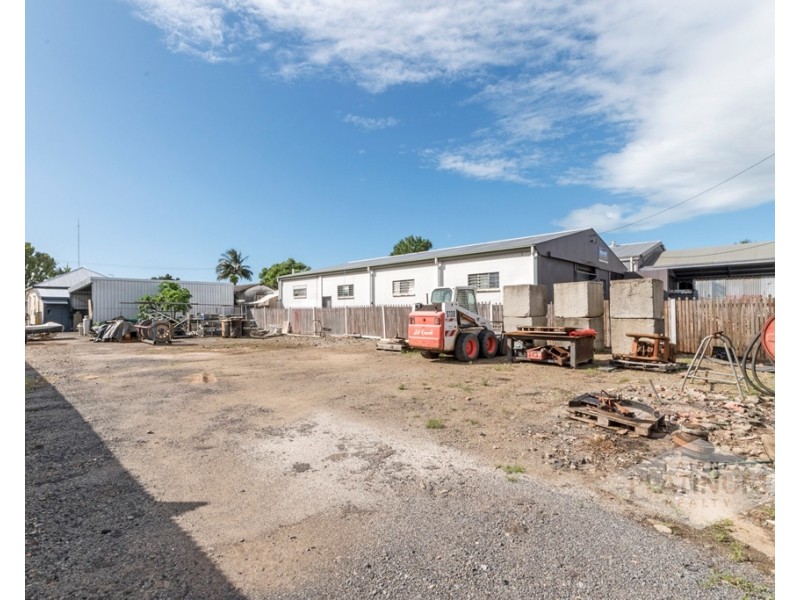 67 Morehead Street, Bungalow QLD 4870