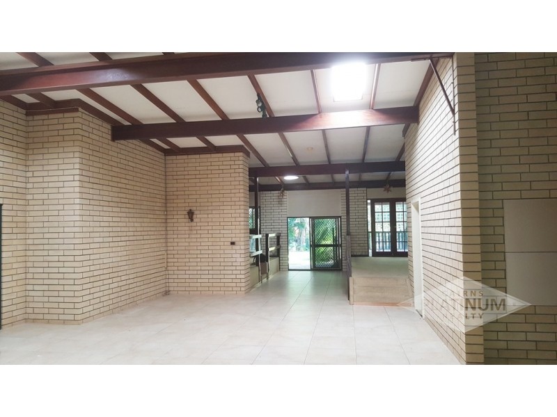 23 Walnut Street, Holloways Beach QLD 4878