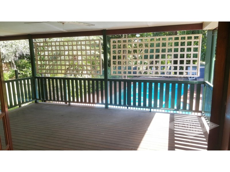 23 Walnut Street, Holloways Beach QLD 4878