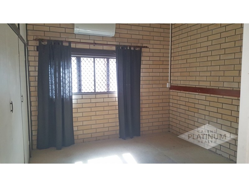 23 Walnut Street, Holloways Beach QLD 4878