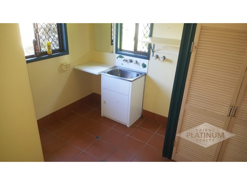 23 Walnut Street, Holloways Beach QLD 4878