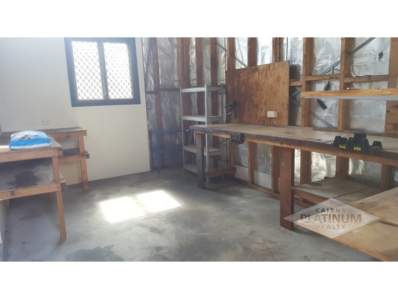 23 Walnut Street, Holloways Beach QLD 4878