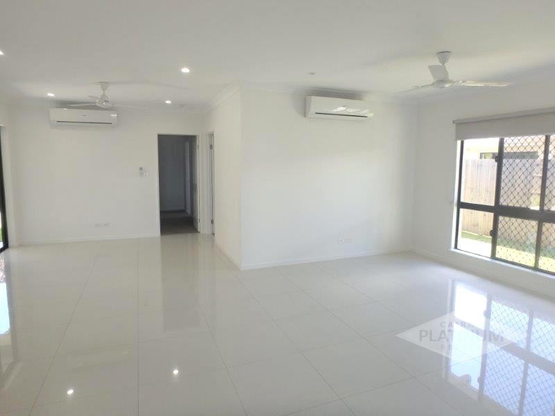 17 Brockman Way, Smithfield QLD 4878