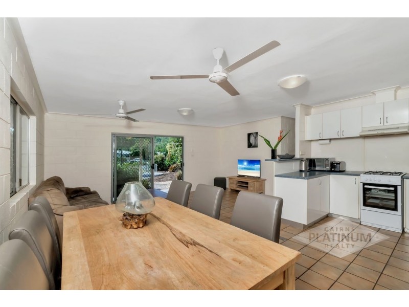 9 Queensborough Close, Trinity Park QLD 4879
