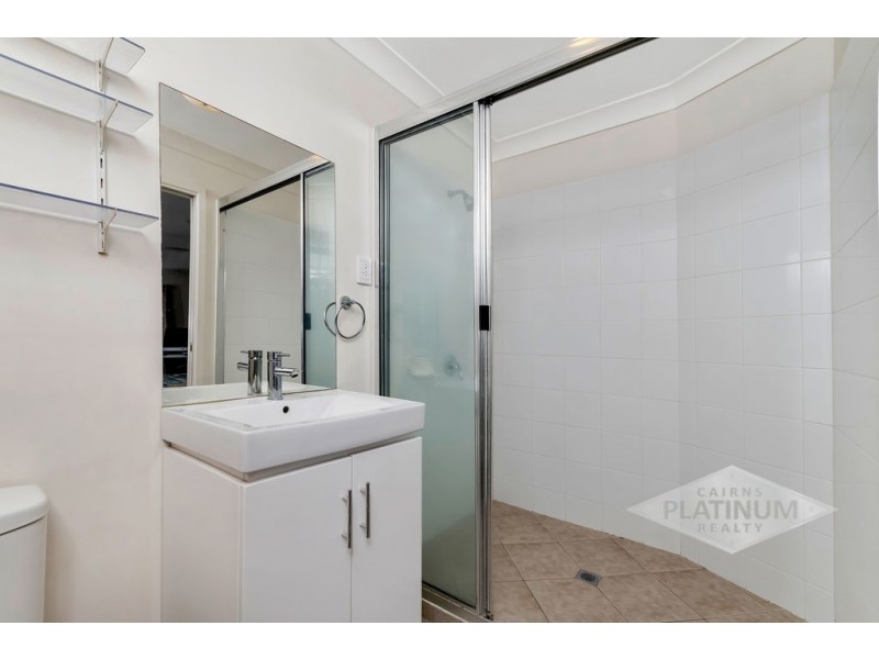 9 Queensborough Close, Trinity Park QLD 4879