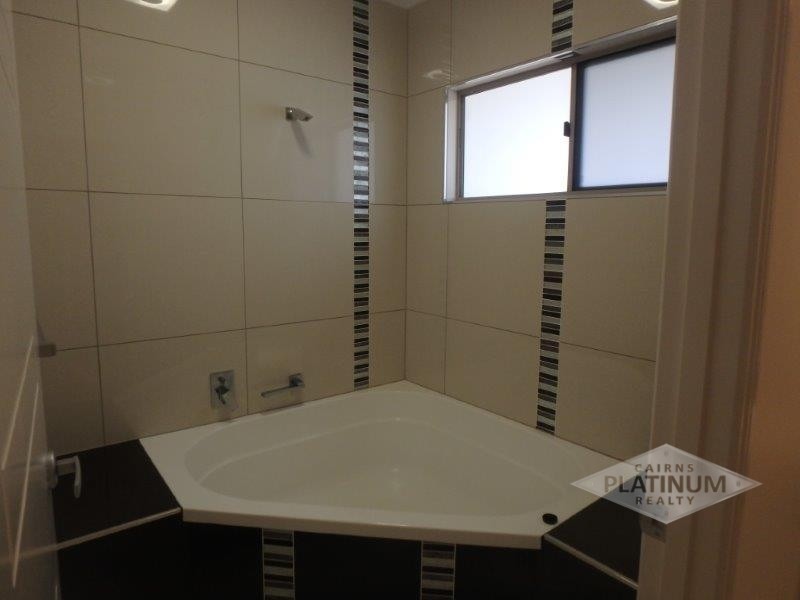 11 Brookville Garden, Smithfield QLD 4878