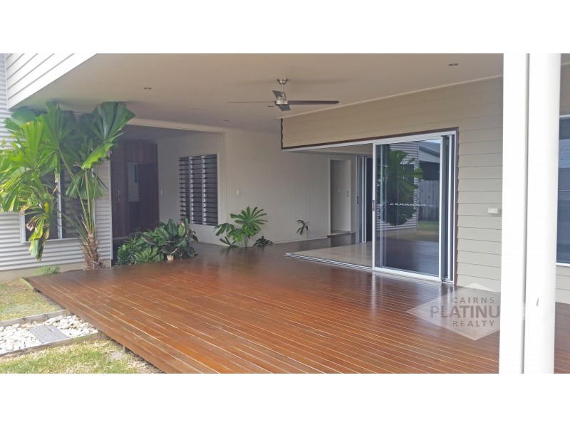 13 Hockey Avenue, Smithfield QLD 4878