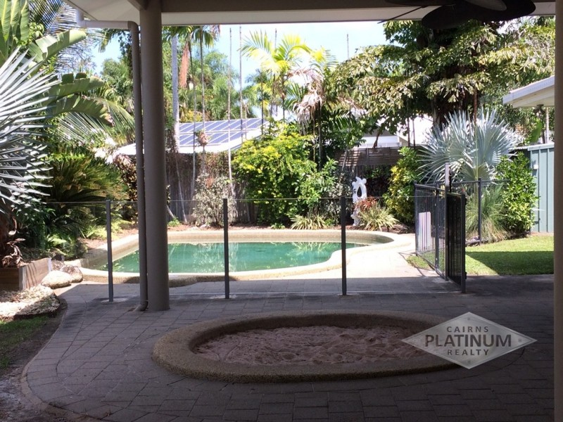 6 Pellowe Street, Clifton Beach QLD 4879