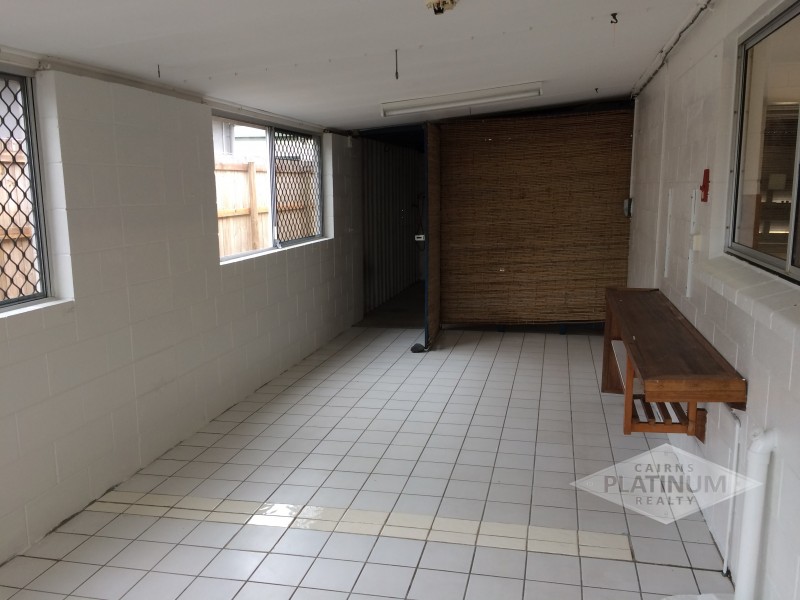 9 Kavieng Street, Trinity Beach QLD 4879