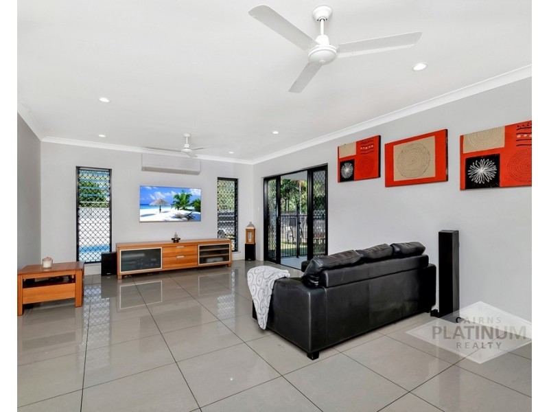 9 Coastline Parade, Trinity Beach QLD 4879