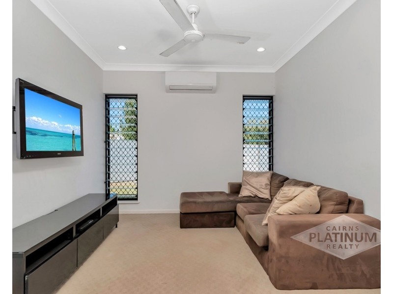 9 Coastline Parade, Trinity Beach QLD 4879