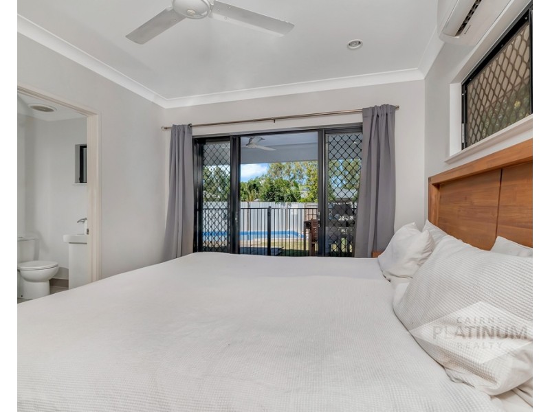 9 Coastline Parade, Trinity Beach QLD 4879
