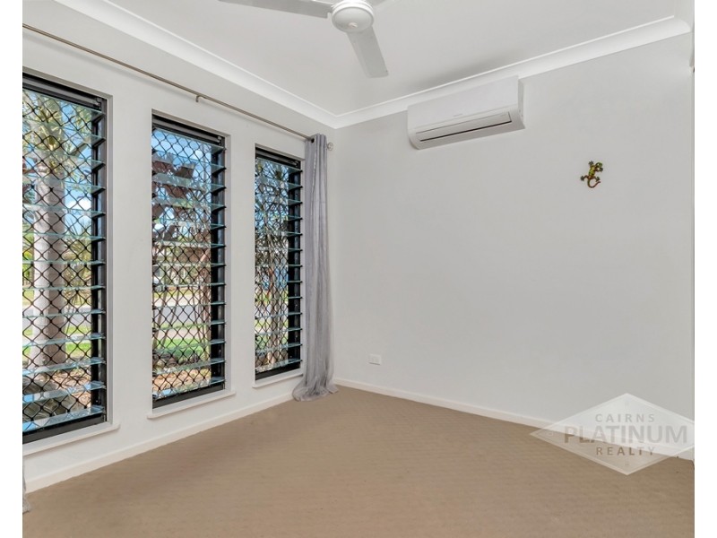 9 Coastline Parade, Trinity Beach QLD 4879
