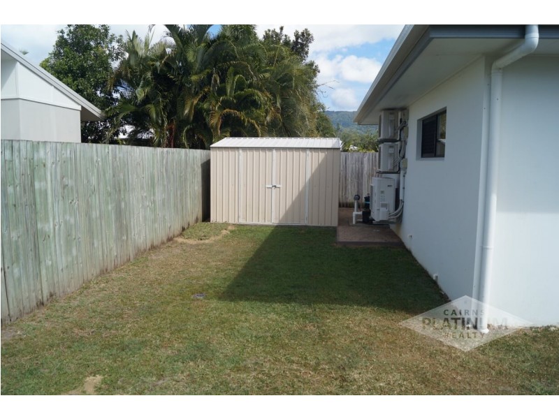 10 Totley Chase, Trinity Park QLD 4879