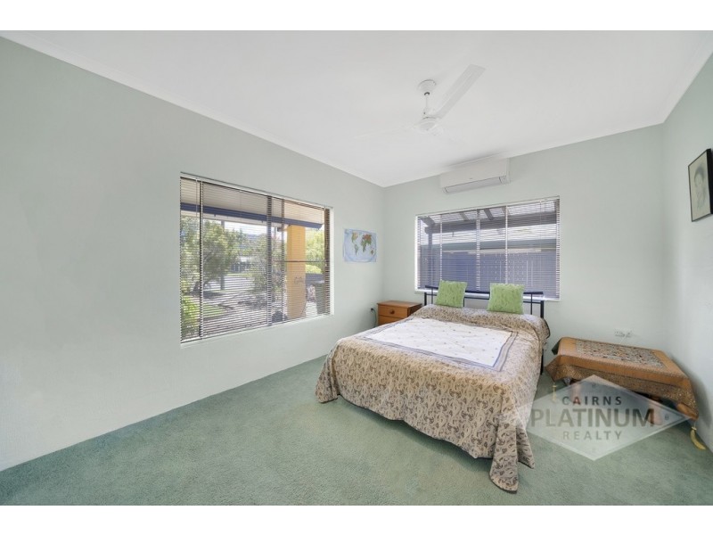 6 Parkway Street, Trinity Park QLD 4879