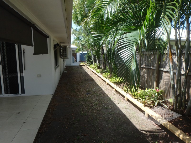 5 Vetiver Street, Trinity Park QLD 4879