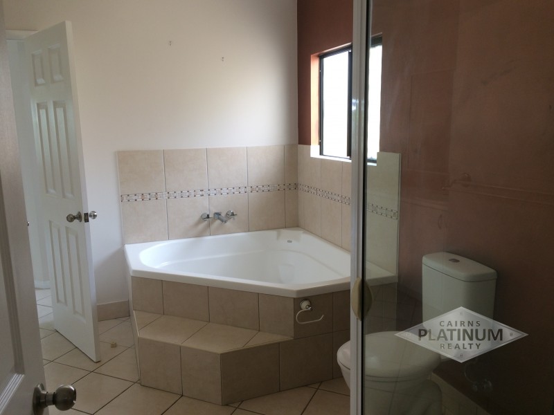 71 Nova Street, Kewarra Beach QLD 4879
