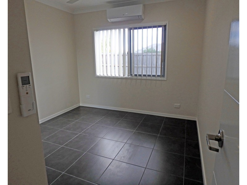 53 Seaways Street, Trinity Beach QLD 4879