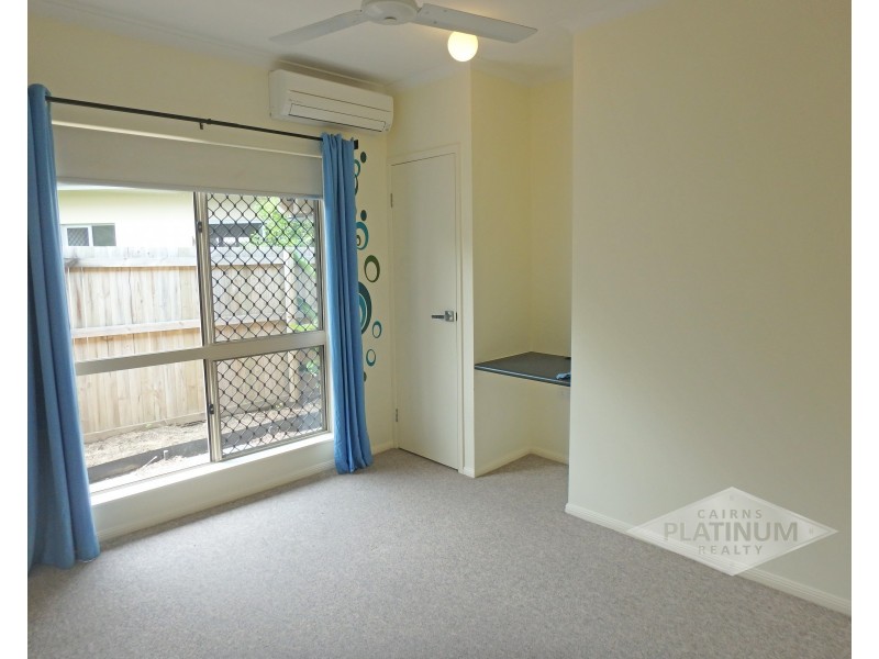 4 Icefire Quay, Trinity Park QLD 4879