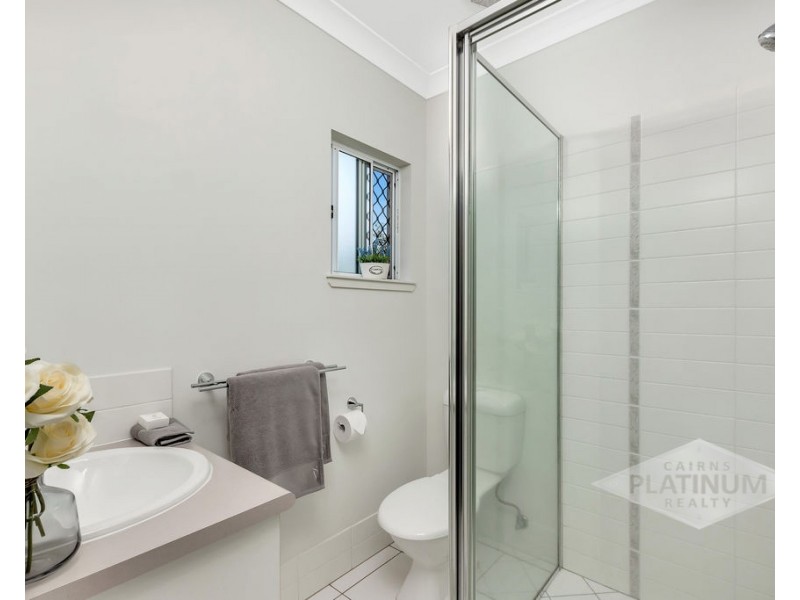137 Roberts Drive, Trinity Beach QLD 4879