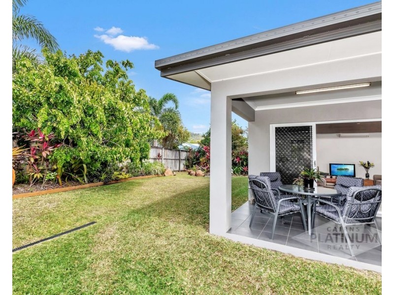 137 Roberts Drive, Trinity Beach QLD 4879