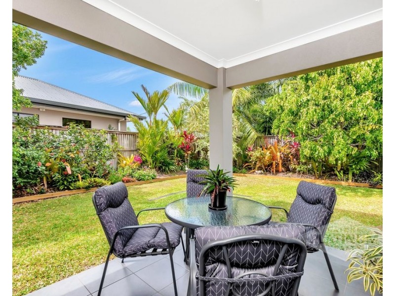 137 Roberts Drive, Trinity Beach QLD 4879