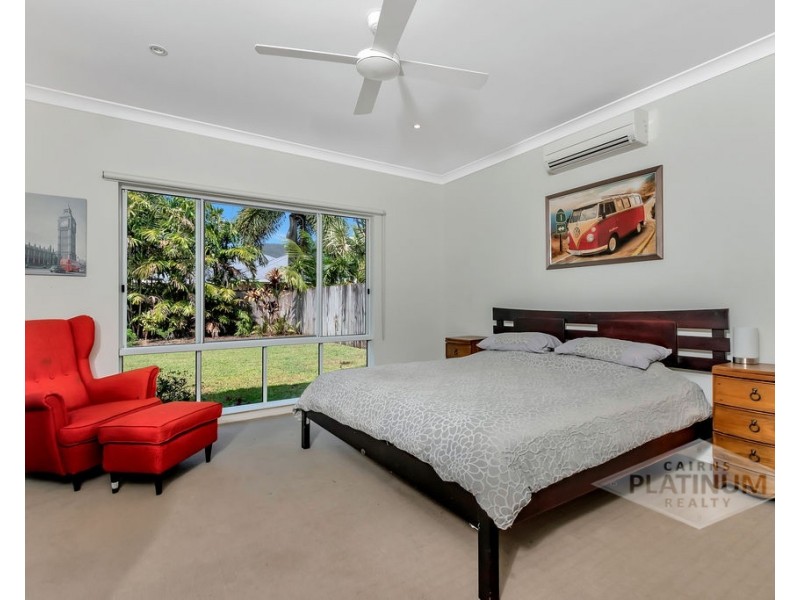 38 Moojeeba Way, Trinity Park QLD 4879