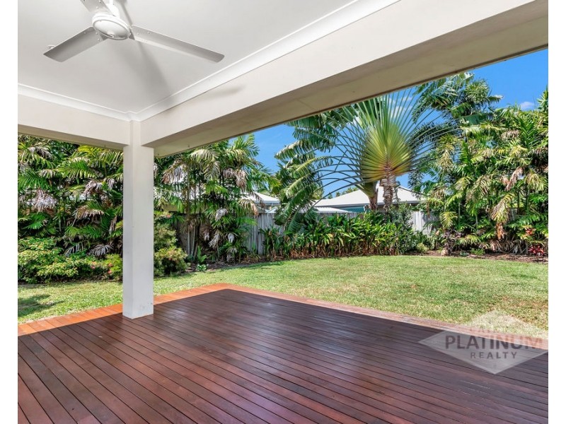 38 Moojeeba Way, Trinity Park QLD 4879