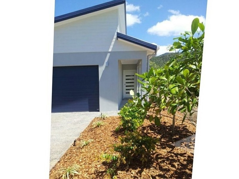39 Starboard Street, Trinity Beach QLD 4879