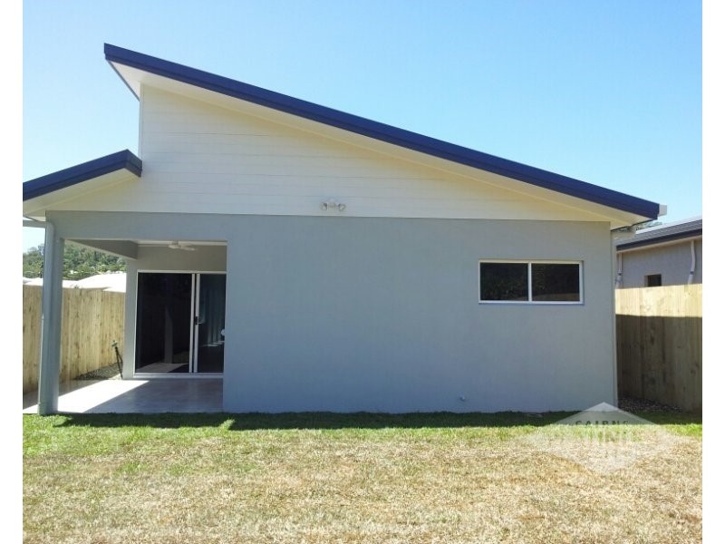 39 Starboard Street, Trinity Beach QLD 4879