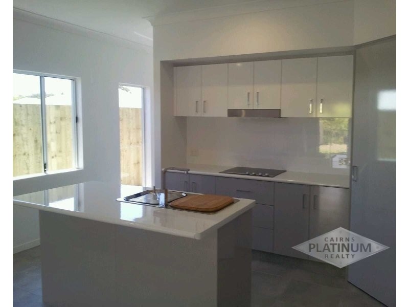 39 Starboard Street, Trinity Beach QLD 4879