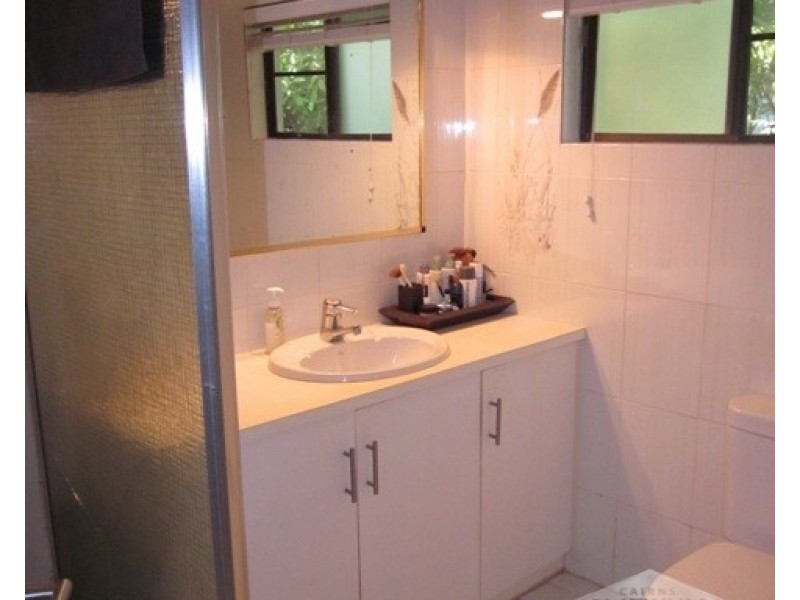 26 Satellite Street, Clifton Beach QLD 4879