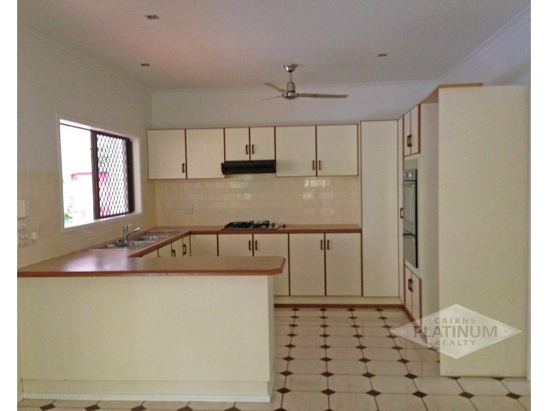 26 Satellite Street, Clifton Beach QLD 4879