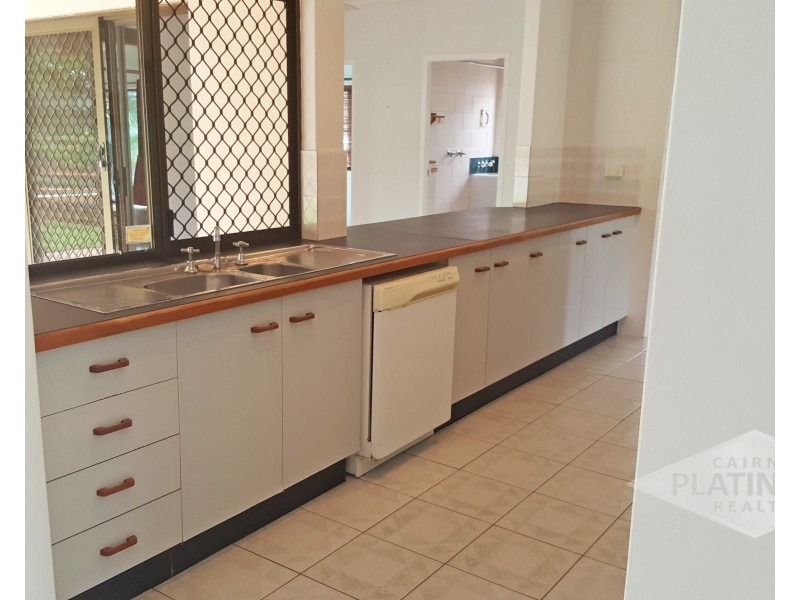 16 Coolum Close, Kewarra Beach QLD 4879